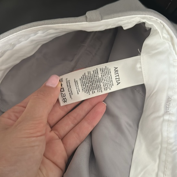 Aritzia Effortless Pant in 12 Tall - Picture 4 of 7